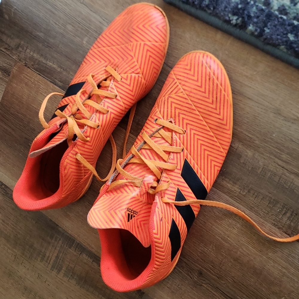 US12 M, Orange Adidas indoor soccer shoes